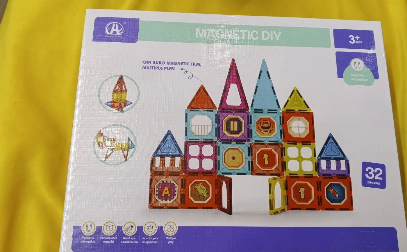 Magnetic DIY Building Tiles – 32 Pieces